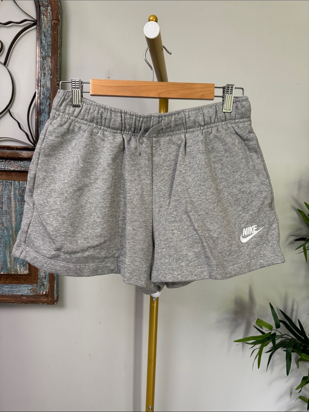 Nike Women's Light Gray Athletic sweat Lounge Shorts M